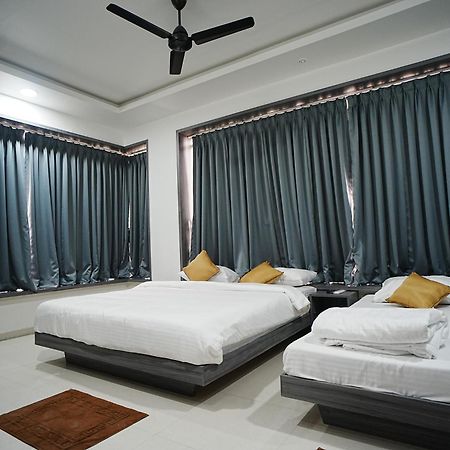 סולאפור Hotel Oberon מראה חיצוני תמונה