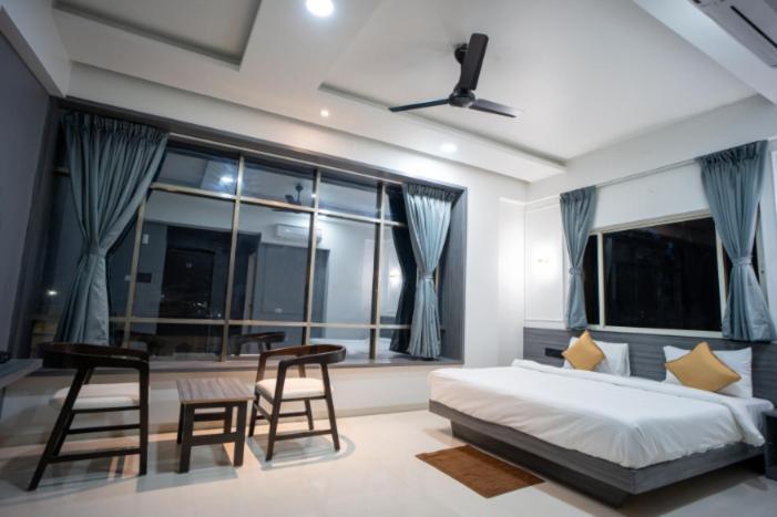 סולאפור Hotel Oberon מראה חיצוני תמונה