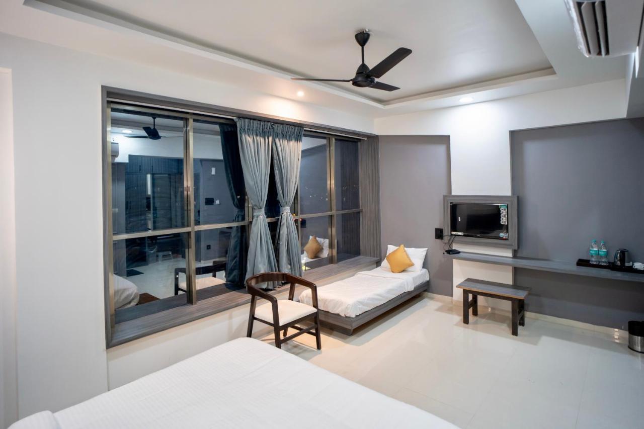 סולאפור Hotel Oberon מראה חיצוני תמונה